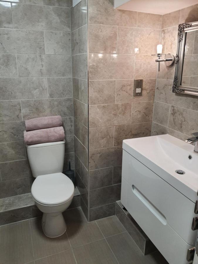 Double Room In Central Лондон Экстерьер фото